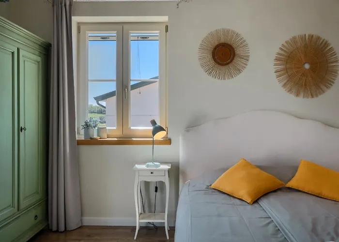 Villa Luxury Monte With Pool In