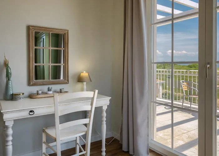 Luxury Monte With Pool In Villa Vižinada